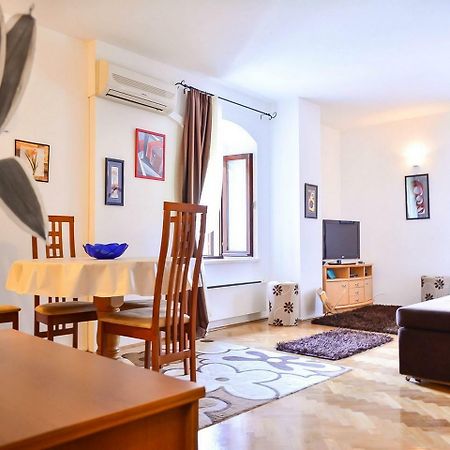 Apartmani Slavica Сплит Экстерьер фото