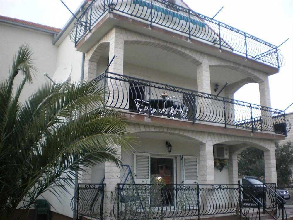 Apartmani Slavica Сплит Экстерьер фото